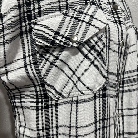 Velvet Heart Flannel Jacket Women’s Medium White Black Plaid Academia Heavy - Picture 5 of 14